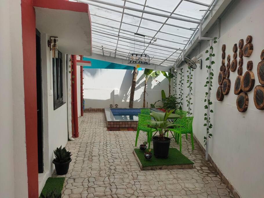 Paradise Villa With Private Jacuzzi Pool Port Blair Esterno foto