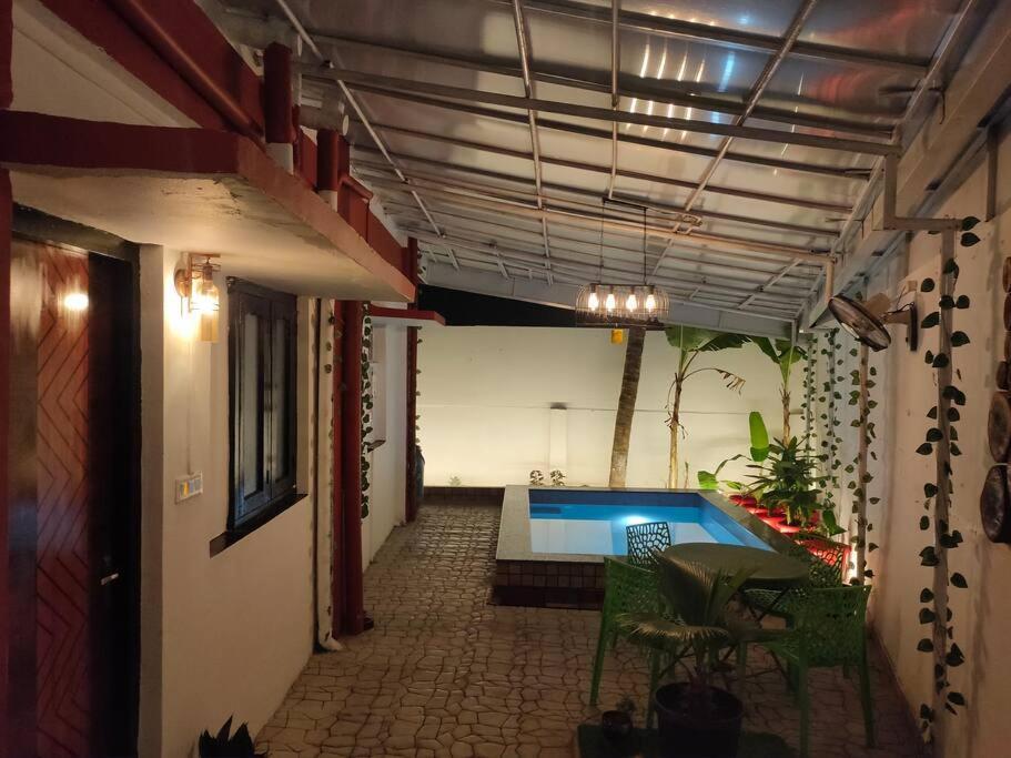 Paradise Villa With Private Jacuzzi Pool Port Blair Esterno foto